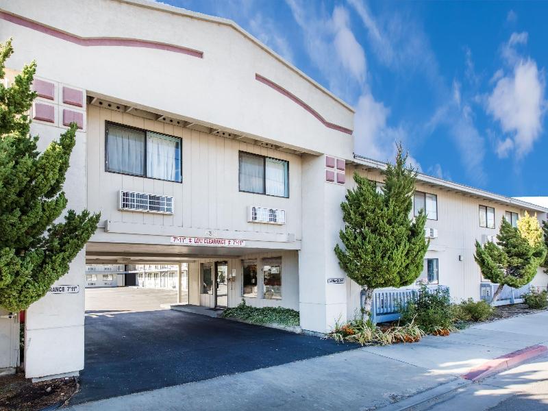 Super 8 by Wyndham Bishop, Bishop
