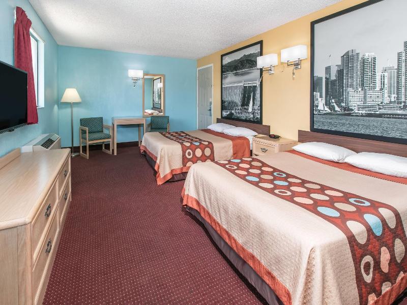 Super 8 by Wyndham Bishop image