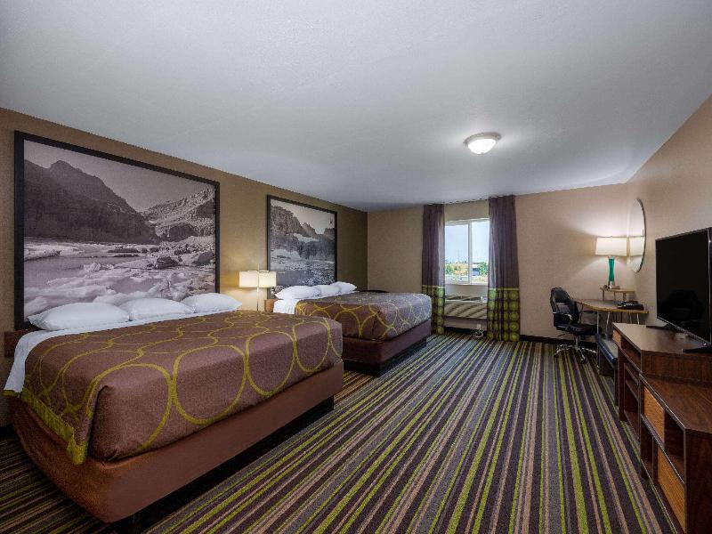 Super 8 by Wyndham Belgrade/Bozeman Airport image