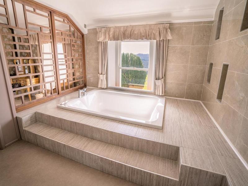 Court Colman Manor image