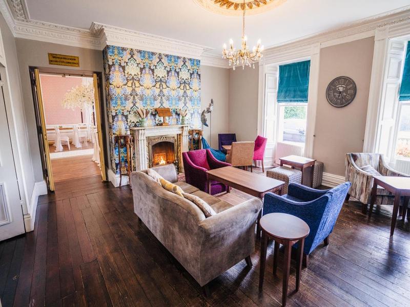 Court Colman Manor image