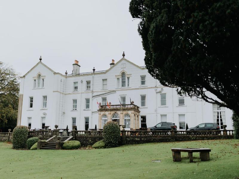 Court Colman Manor image