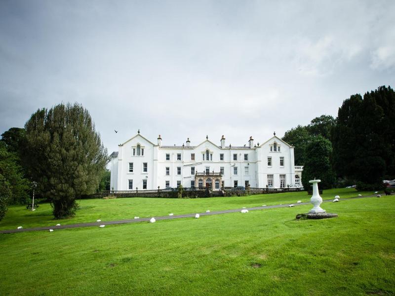 Court Colman Manor image