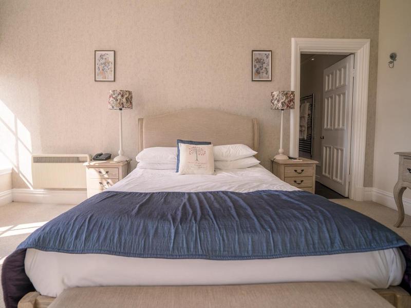 Court Colman Manor image
