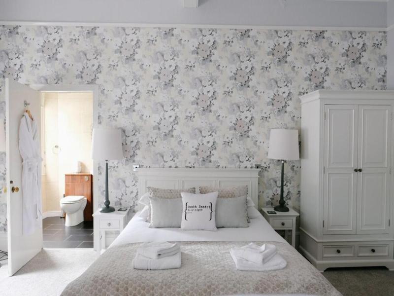 Court Colman Manor image