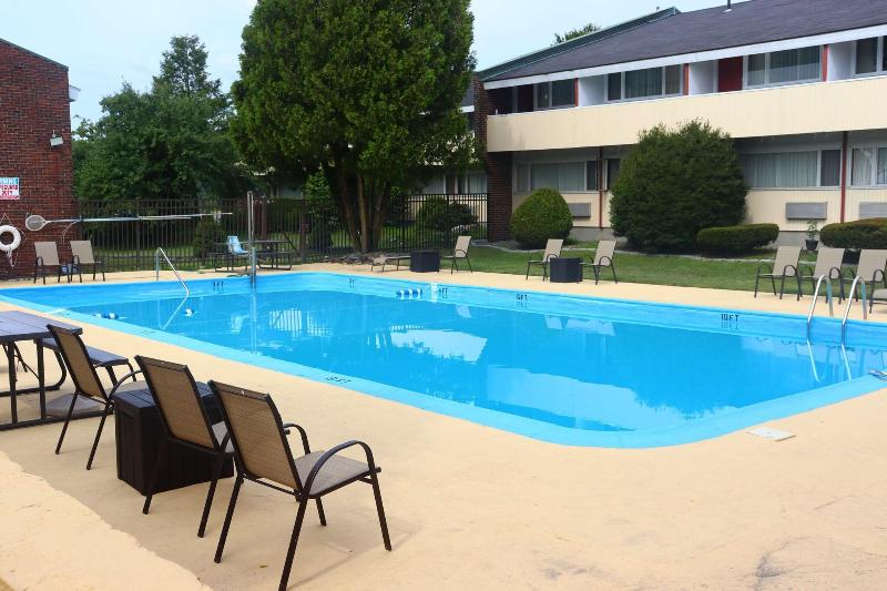 Fireside Inn & Suites image