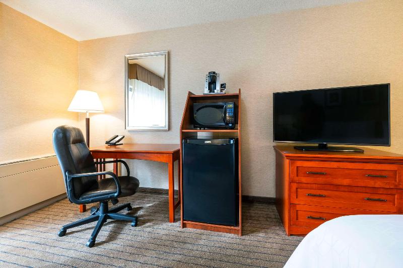 Allure Hotel & Conference Centre image