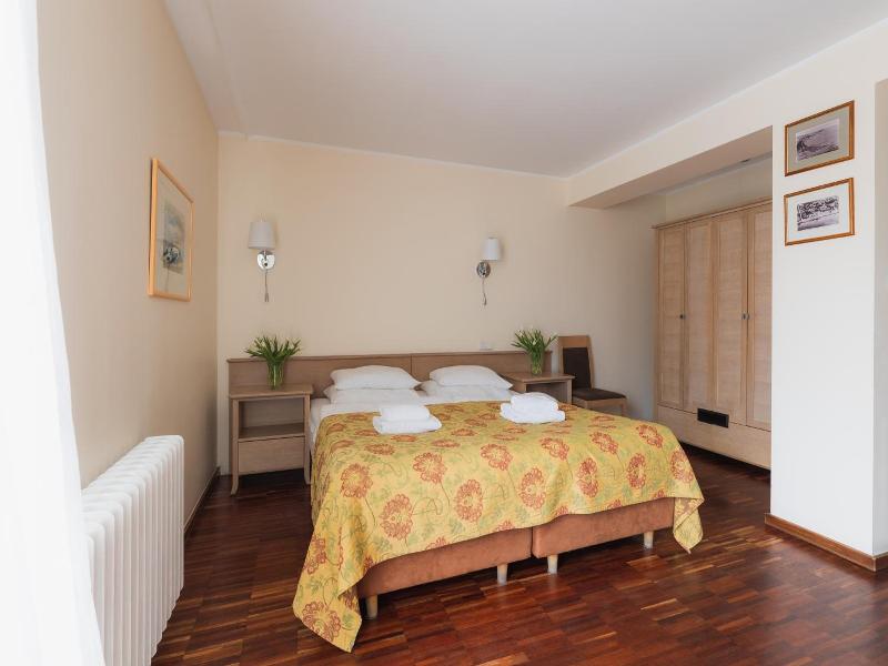 Villa Herkules image
