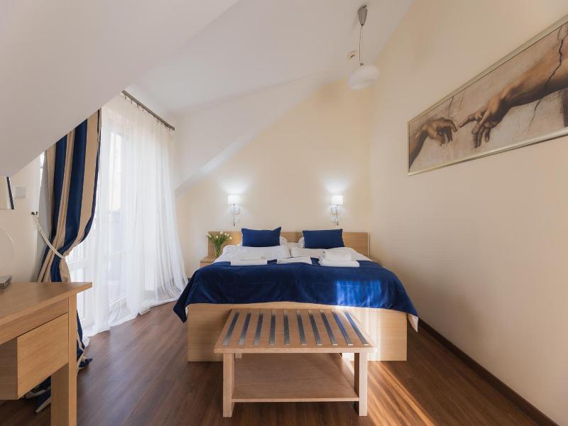 Villa Herkules image