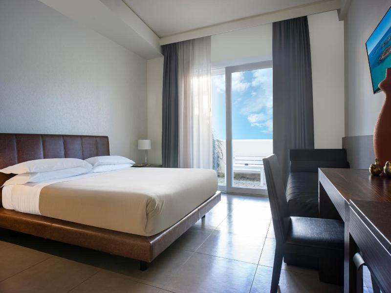 Vespucci Hotel image