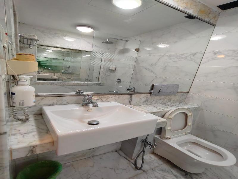 Regency Hotel Mumbai image