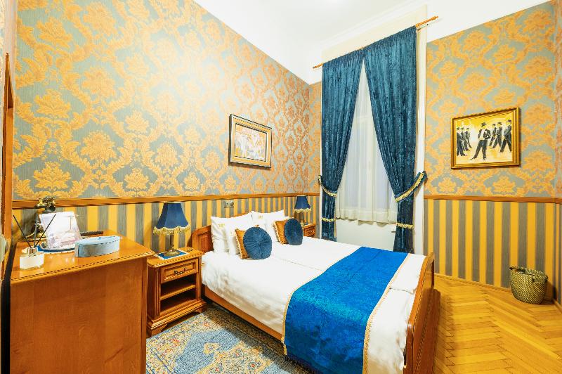 Cotton House Budapest image