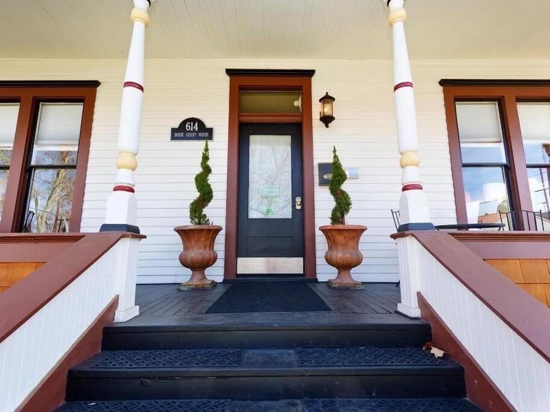 Boise Guest House image