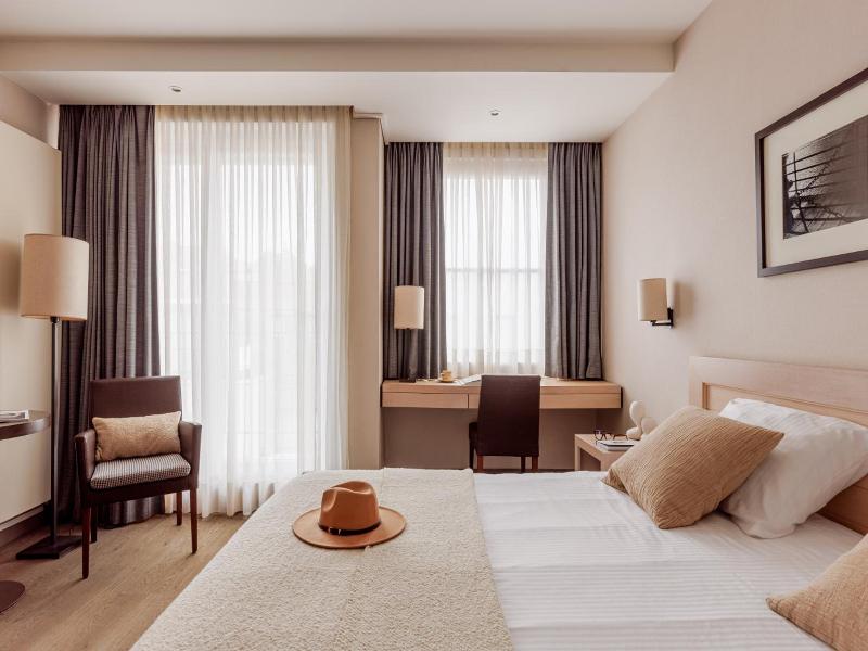 Hotel Aazaert by WP Hotels image