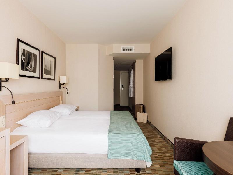 Hotel Aazaert by WP Hotels image