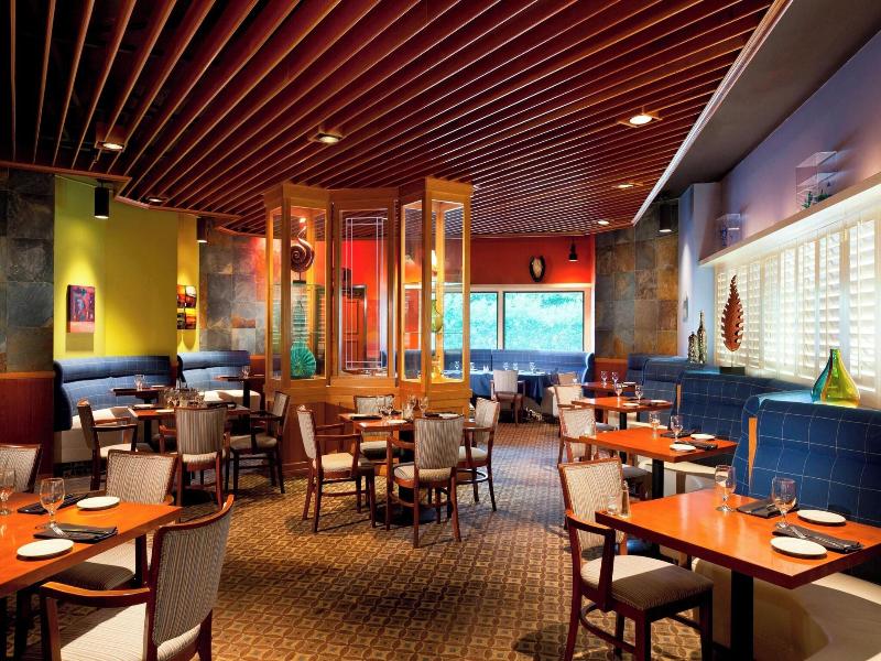 Four Points by Sheraton Bakersfield