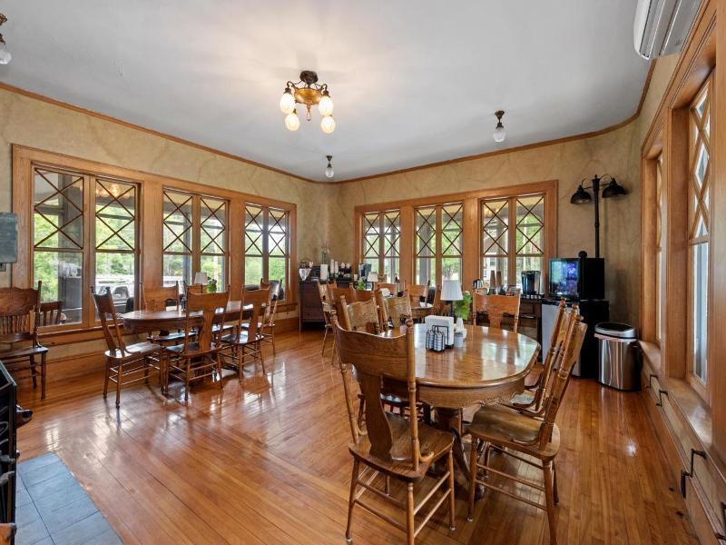 Mulburn Inn image