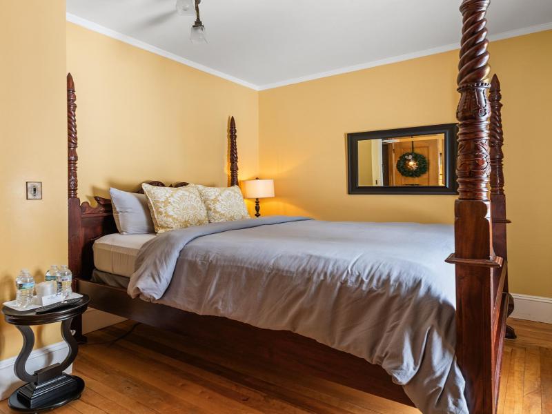 Mulburn Inn image