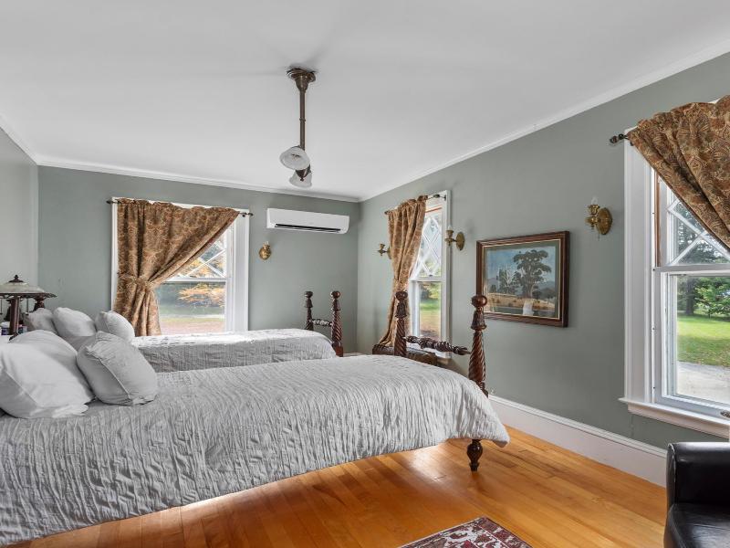 Mulburn Inn image