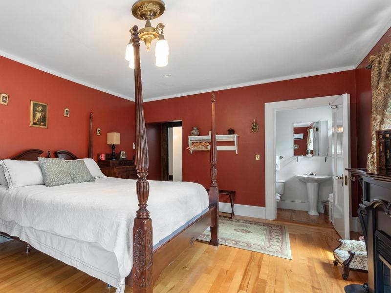 Mulburn Inn image