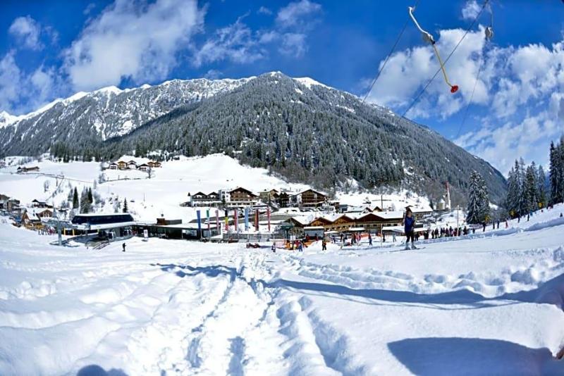 Berghotel image