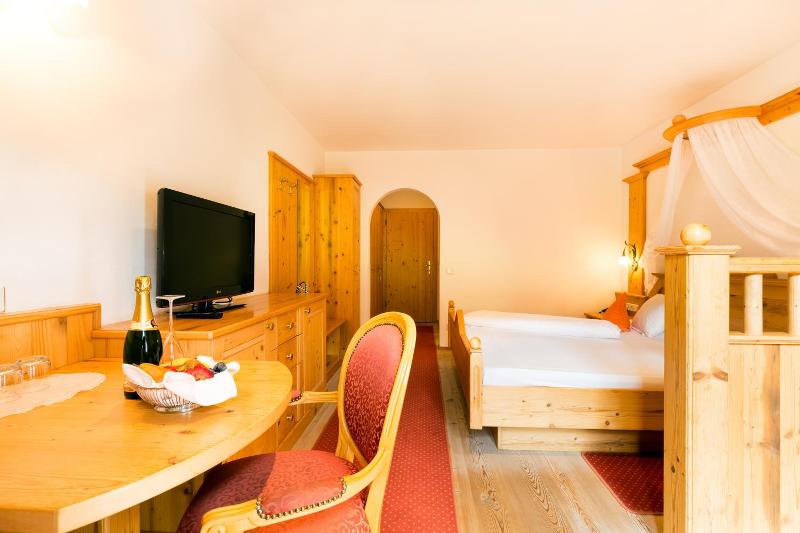 Berghotel image