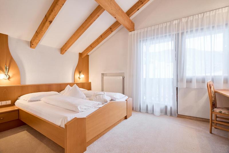 Berghotel image