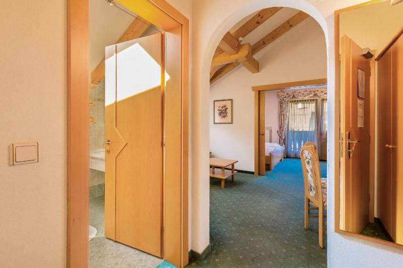 Berghotel image