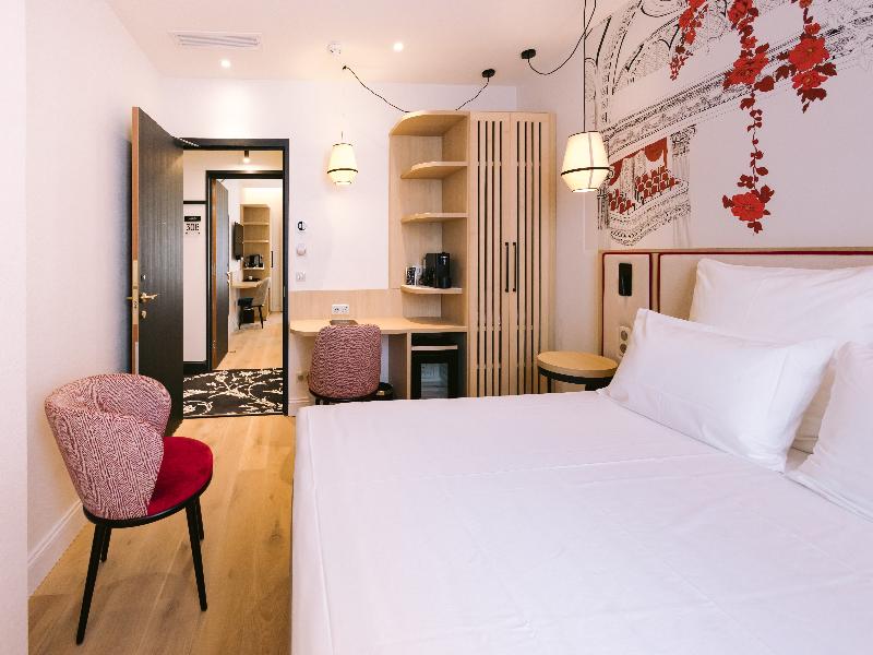 Hotel Majestic image