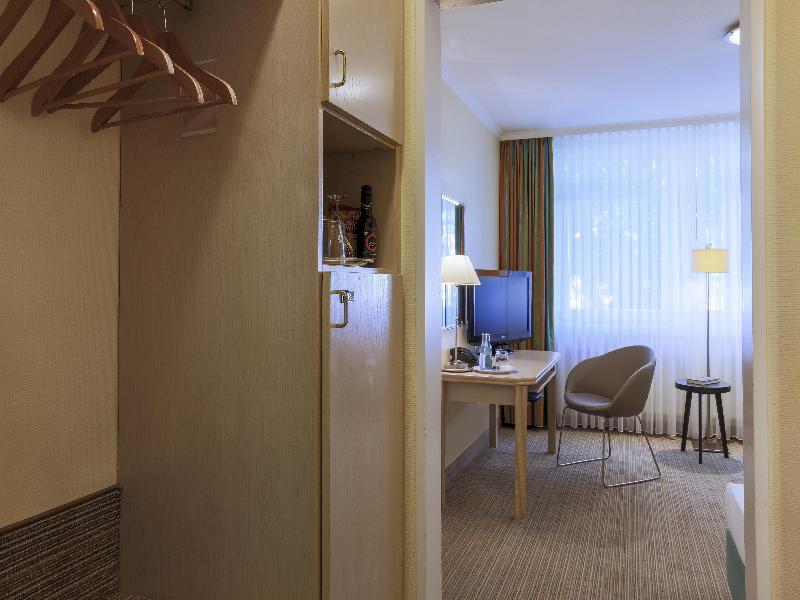 Parkhotel Upstalsboom image