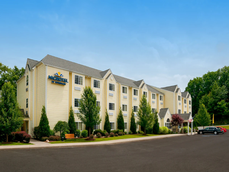 Microtel Inn & Suites By Wyndham Beckley East 2