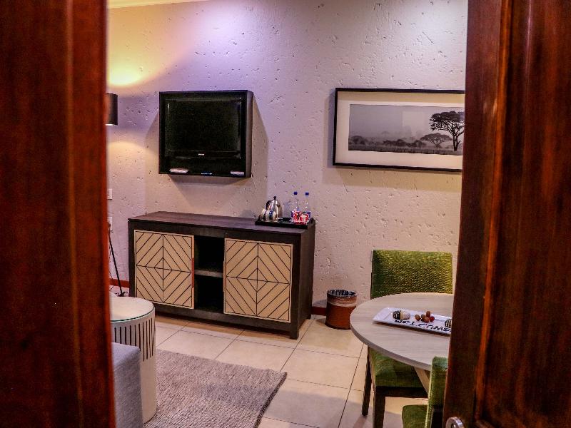 Cresta Mowana Safari Resort & Spa image