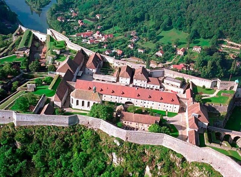 Doubs Hotel - Besançon Ecole Valentin image
