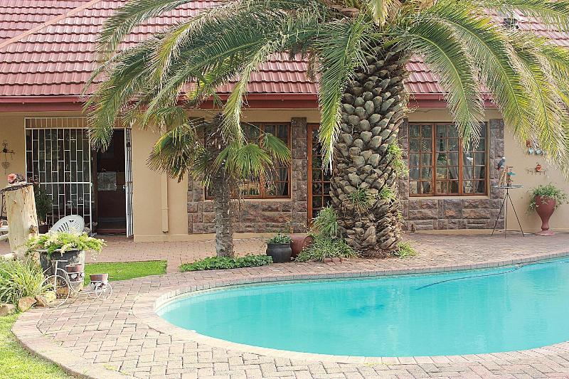 A Cherry Lane Self Catering and B&B image