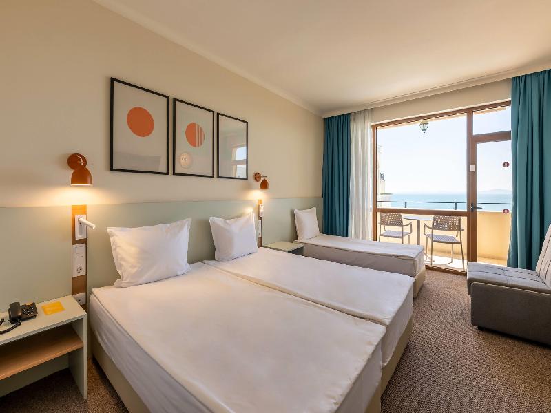 Sol Nessebar Resort - Mare image