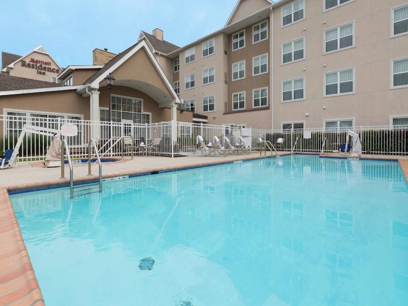 Residence Inn Baton Rouge Towne Center At Cedar Lo image