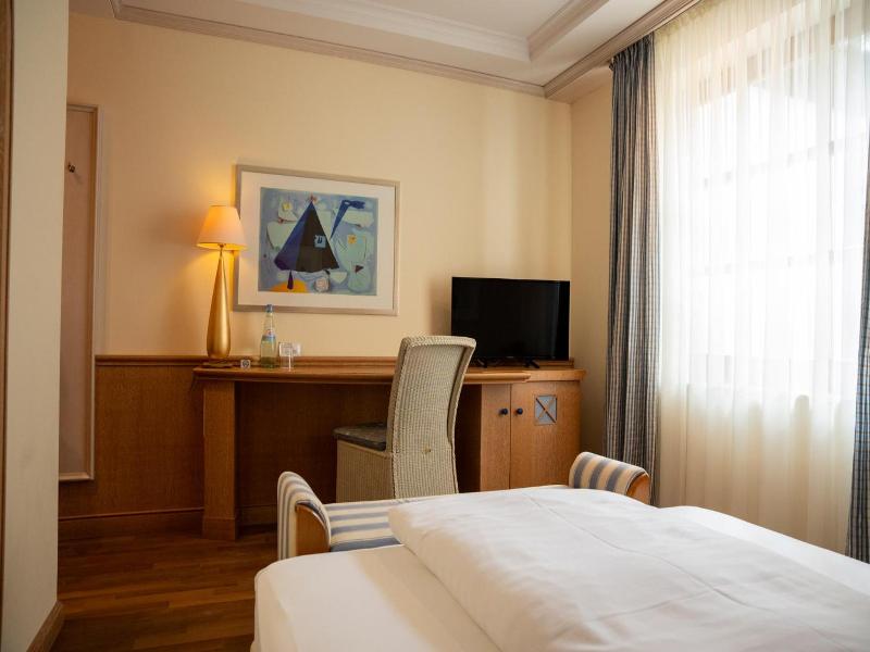 Ringhotel Der Waldkater image