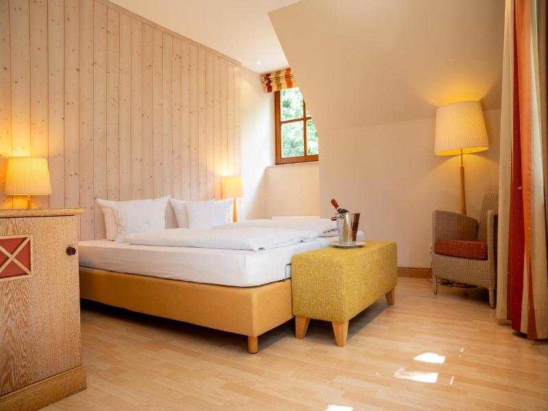 Ringhotel Der Waldkater image