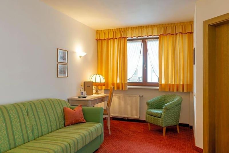 Berghotel Schopfenhof image