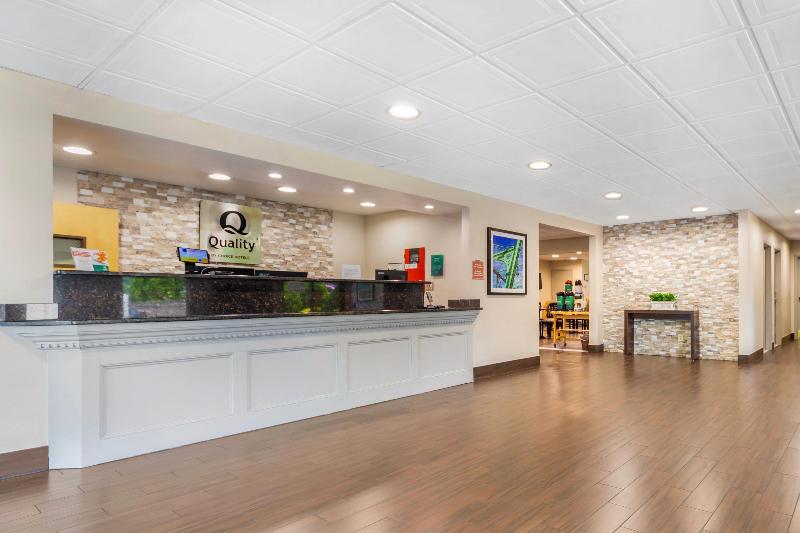 Quality Inn & Suites Nj State Capital Area image