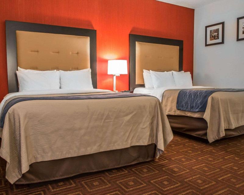 Quality Inn & Suites Nj State Capital Area image