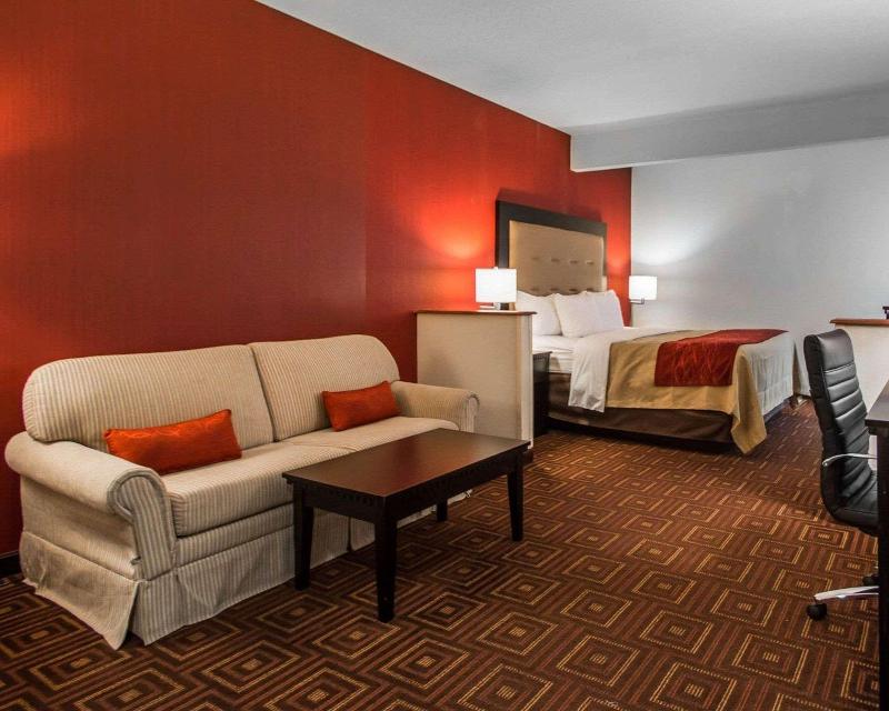 Quality Inn & Suites Nj State Capital Area image