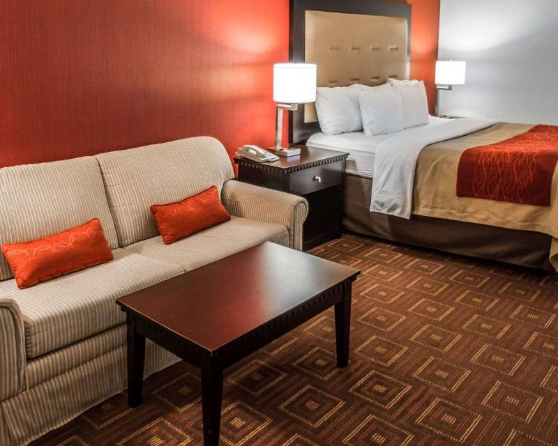 Quality Inn & Suites Nj State Capital Area image