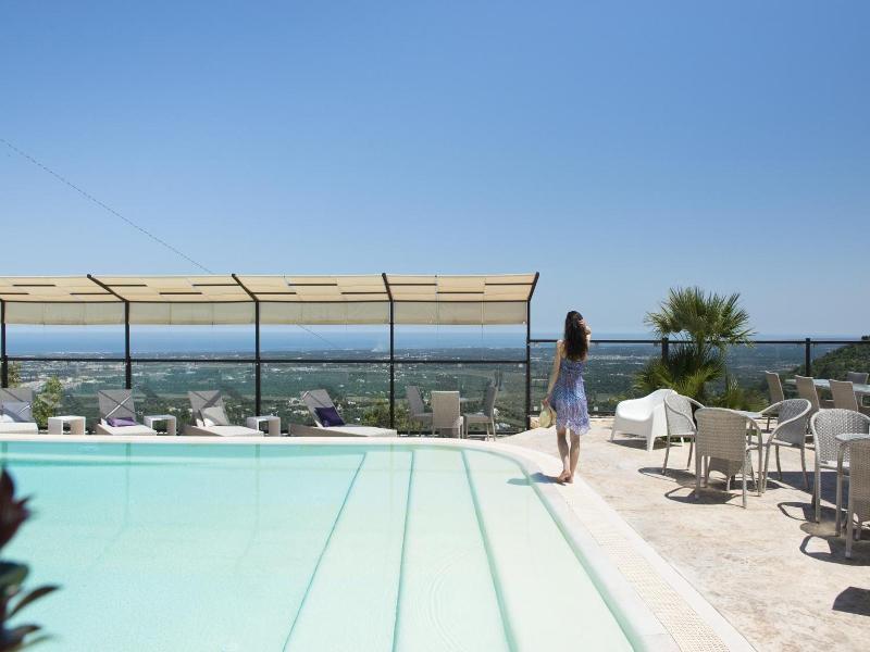 AL Mirador Resort image