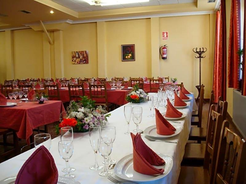 Hostal Hermanos Gutierrez image