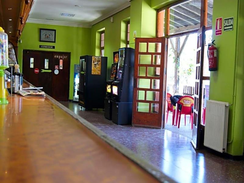 Hostal Hermanos Gutierrez image