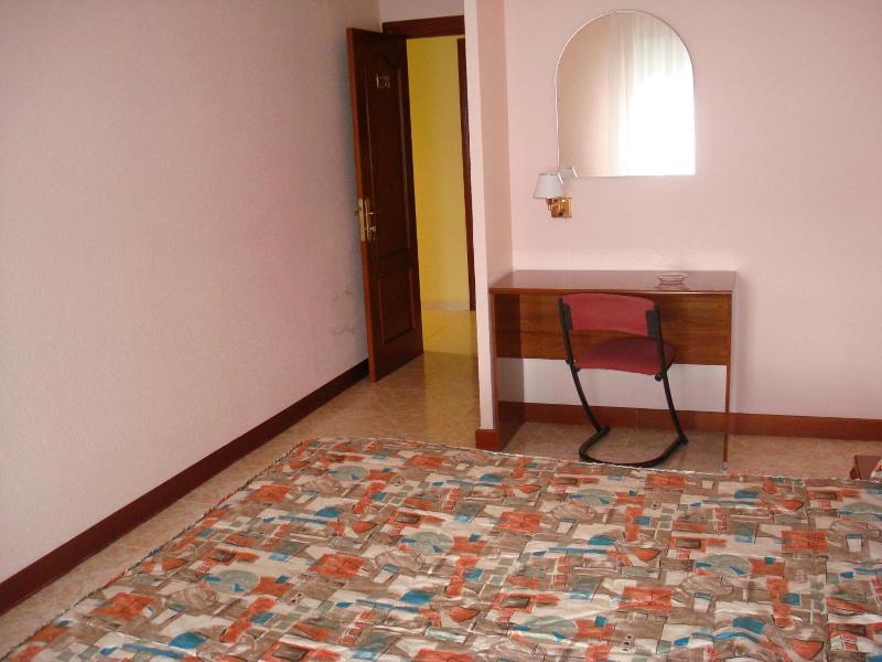 Hostal Hermanos Gutierrez image