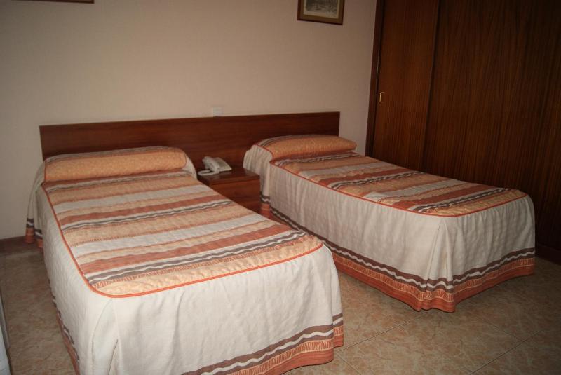 Hostal Hermanos Gutierrez image