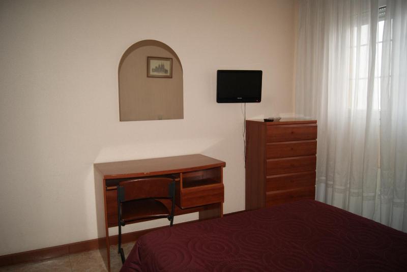 Hostal Hermanos Gutierrez image
