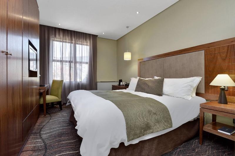 Protea Hotel Clarens image